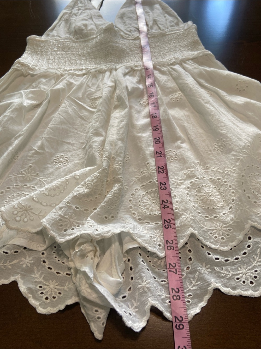 Urban Outfitters Millie White Eyelet Smocked Romper, size L. NWT - Picture 12 of 16